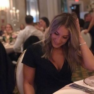 Meet your Posher, Geneviève